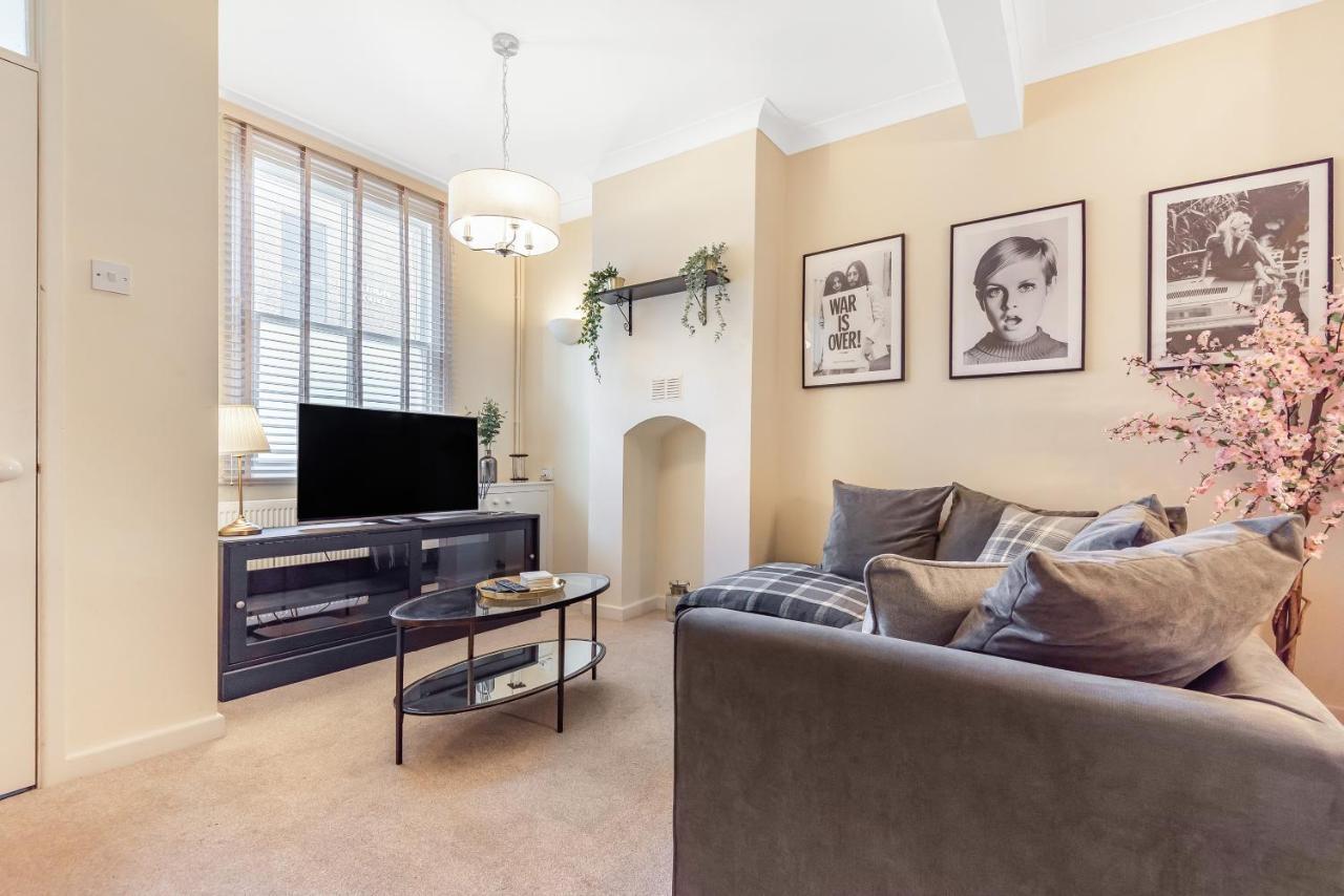 Chester City Centre Cottage, Sleeps 6 With Free Parking Exterior photo